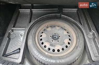 Седан Ford Focus 2010 в 