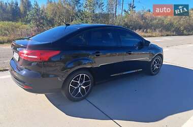 Седан Ford Focus 2017 в 