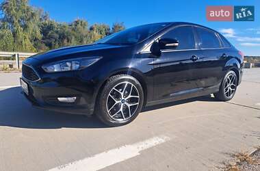 Седан Ford Focus 2017 в 