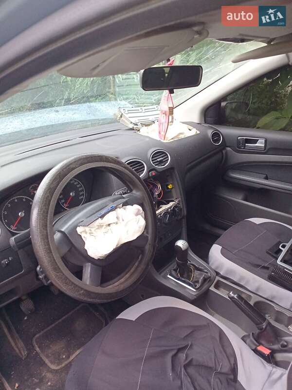 Седан Ford Focus 2005 в Переяславе