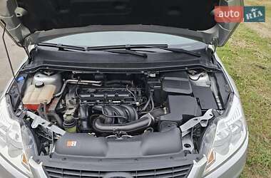 Седан Ford Focus 2010 в 