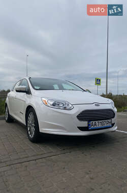 Хэтчбек Ford Focus 2014 в Львове