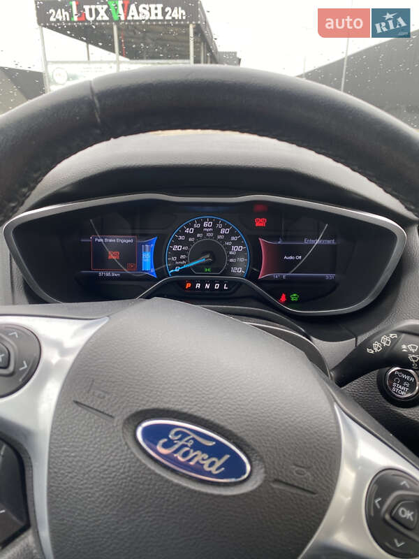 Хэтчбек Ford Focus 2014 в Львове