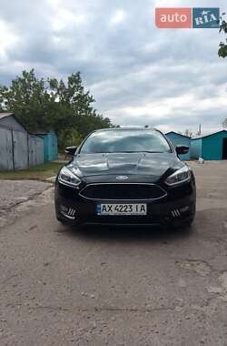 Хэтчбек Ford Focus 2015 в Харькове