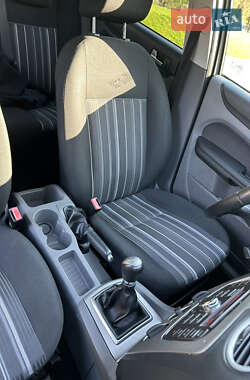 Универсал Ford Focus 2009 в 