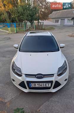 Хетчбек Ford Focus 2011 в 