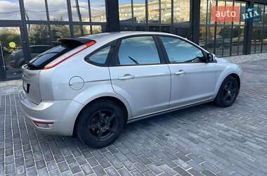 Хэтчбек Ford Focus 2008 в 