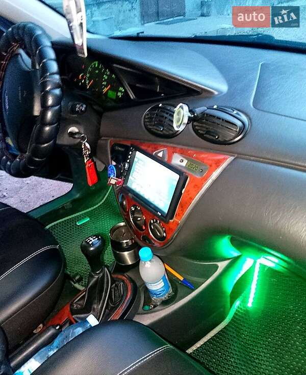 Седан Ford Focus 2004 в Кропивницком фото 9 Седан Ford Focus 2004 в Кропивницком