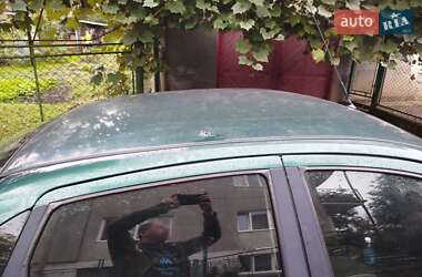 Седан Ford Focus 2000 в 