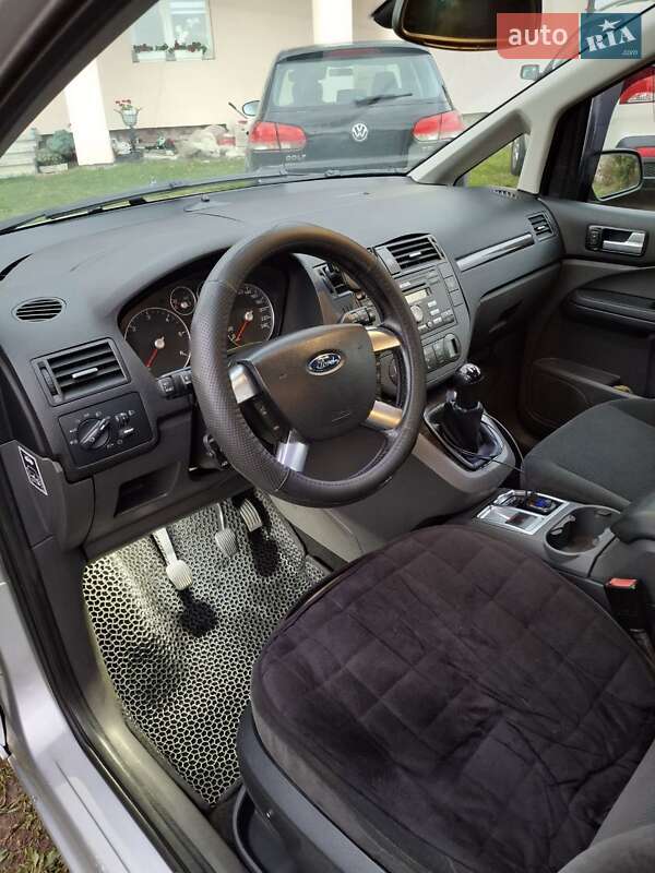 Универсал Ford Focus 2004 в Ивано-Франковске фото 3 Универсал Ford Focus 2004 в Ивано-Франковске