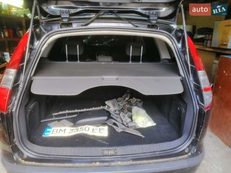 Универсал Ford Focus 2005 в Саде