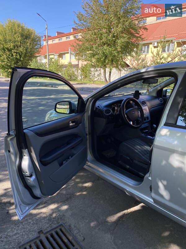 Универсал Ford Focus 2008 в Ровно