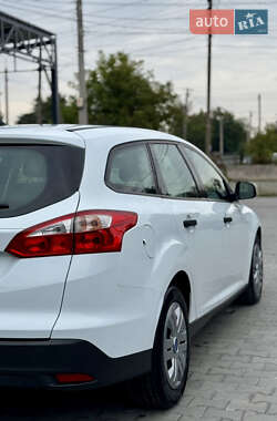 Универсал Ford Focus 2014 в 