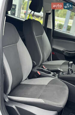 Универсал Ford Focus 2014 в 