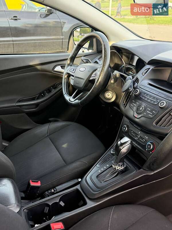 Седан Ford Focus 2016 в Львові фото 11 Седан Ford Focus 2016 в Львові