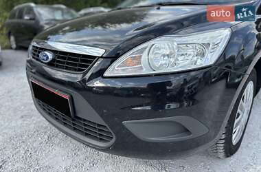 Универсал Ford Focus 2010 в 