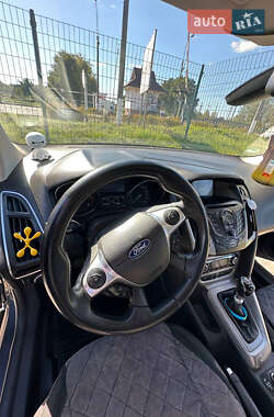 Универсал Ford Focus 2011 в 