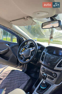 Универсал Ford Focus 2011 в 