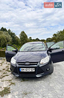 Універсал Ford Focus 2011 в Звягелі
