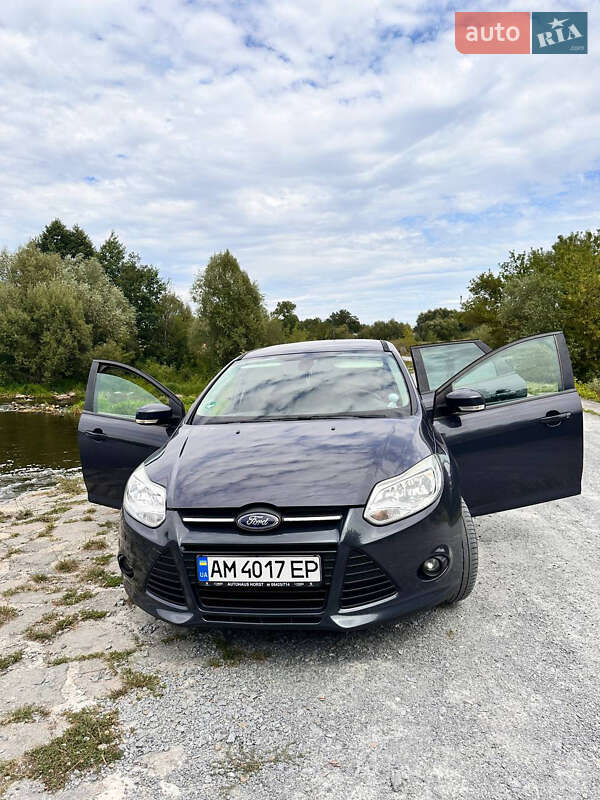 Ford Focus 2011