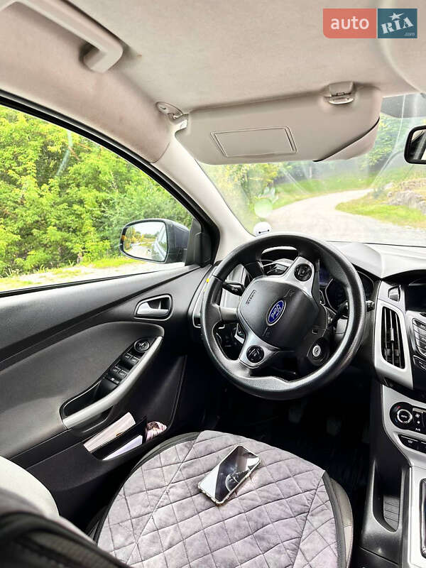 Универсал Ford Focus 2011 в Звягеле