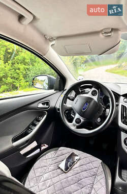 Универсал Ford Focus 2011 в 