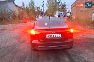 Седан Ford Focus 2017 в 