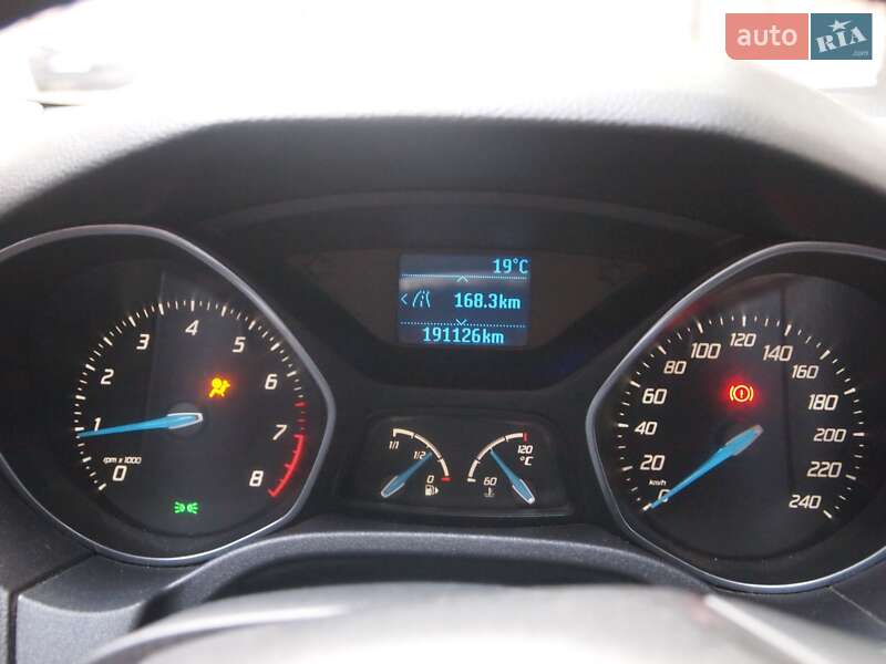 Хэтчбек Ford Focus 2013 в Кривом Роге