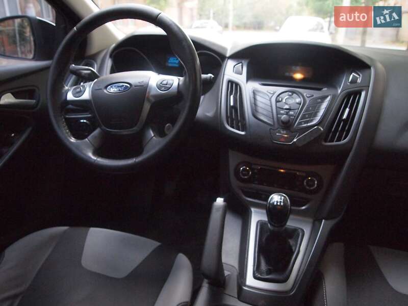Хэтчбек Ford Focus 2013 в Кривом Роге