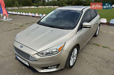 Хэтчбек Ford Focus 2018 в 