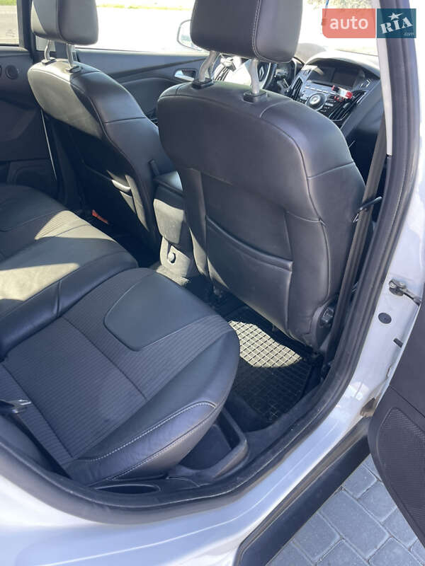 Хэтчбек Ford Focus 2013 в Каменец-Подольском