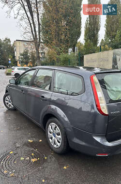 Универсал Ford Focus 2009 в 