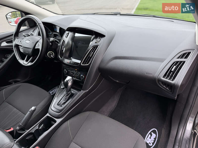 Хэтчбек Ford Focus 2015 в Днепре фото 18 Хэтчбек Ford Focus 2015 в Днепре