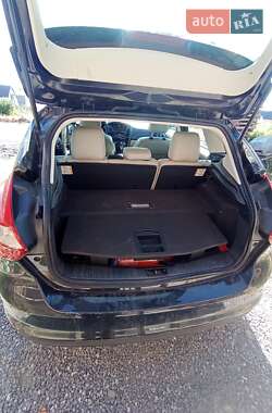 Хэтчбек Ford Focus 2012 в 