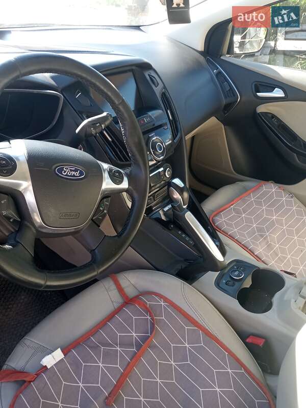 Хетчбек Ford Focus 2012 в Львові