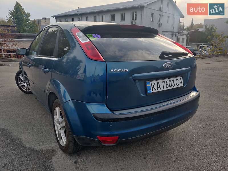Хэтчбек Ford Focus 2007 в Киеве
