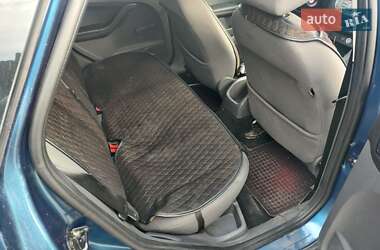 Хэтчбек Ford Focus 2007 в 