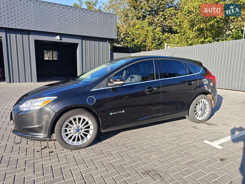 Хетчбек Ford Focus 2013 в Кам'янець-Подільському