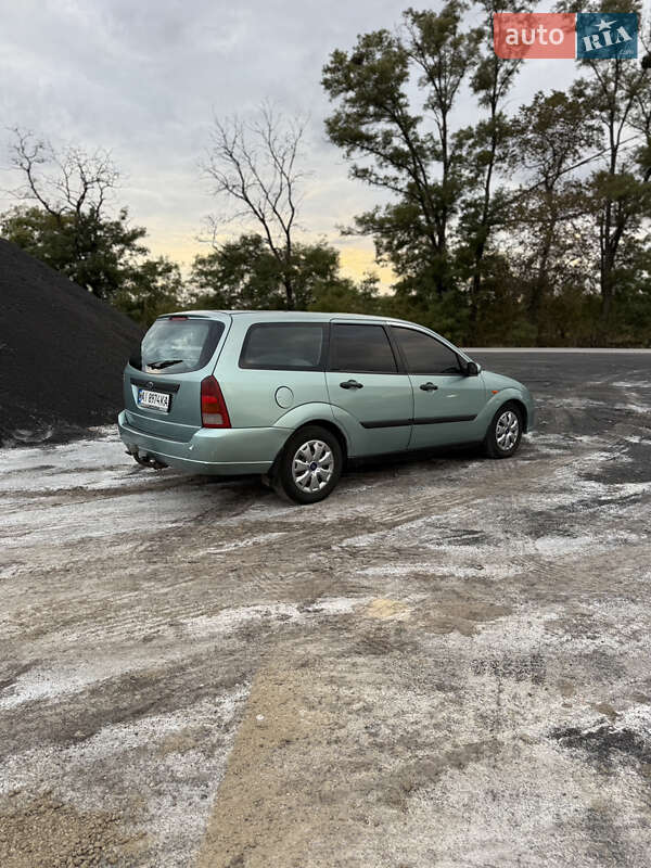 Універсал Ford Focus 1999 в Смілі