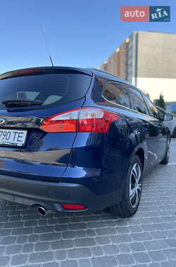 Универсал Ford Focus 2011 в 