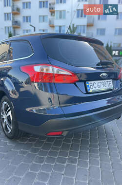 Универсал Ford Focus 2011 в 