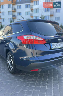 Универсал Ford Focus 2011 в 