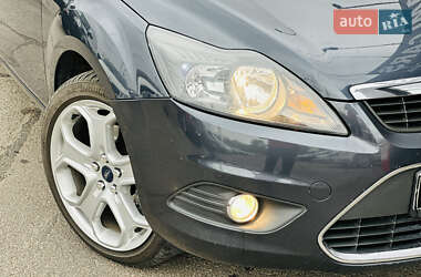Универсал Ford Focus 2010 в 