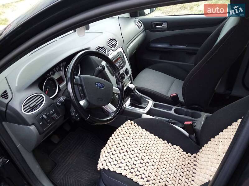 Универсал Ford Focus 2010 в Львове
