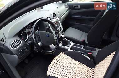 Универсал Ford Focus 2010 в 