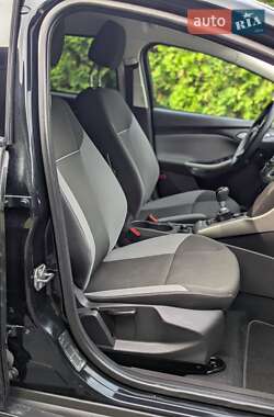 Универсал Ford Focus 2011 в 