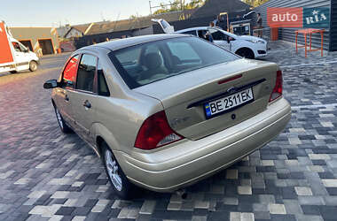 Седан Ford Focus 2001 в 