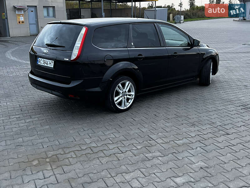 Универсал Ford Focus 2010 в Луцке фото 10 Универсал Ford Focus 2010 в Луцке