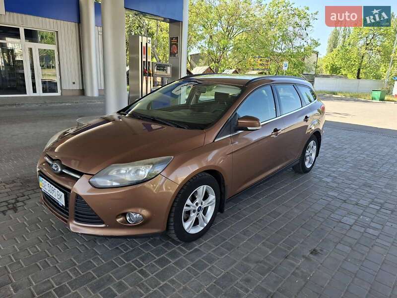 Универсал Ford Focus 2014 в Николаеве фото 15 Универсал Ford Focus 2014 в Николаеве