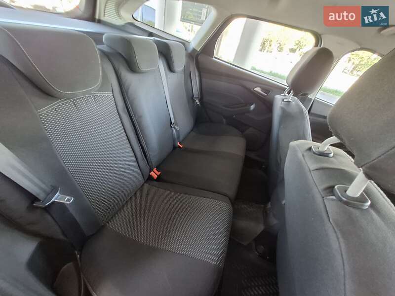 Универсал Ford Focus 2014 в Николаеве фото 21 Универсал Ford Focus 2014 в Николаеве